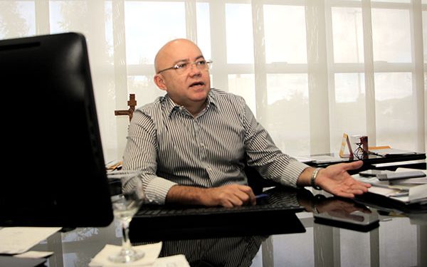 Governo define data para pagamento integral de quem ganha até R$ 6 mil