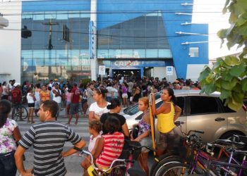 Serviço deficitário de agências bancárias traz transtornos à população de Parnamirim