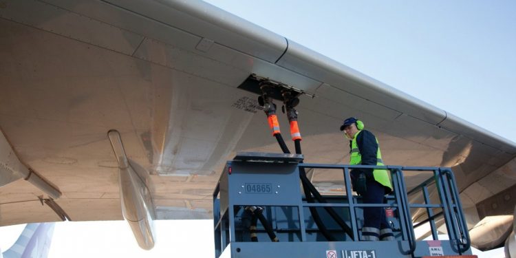 ‘Não melhorou a malha aérea, nem o preço das passagens’, diz secretária de Turismo do RN sobre redução de ICMS do QAV