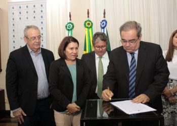Após bloqueio de recursos, UFRN suspende licitação do Hospital da Mulher