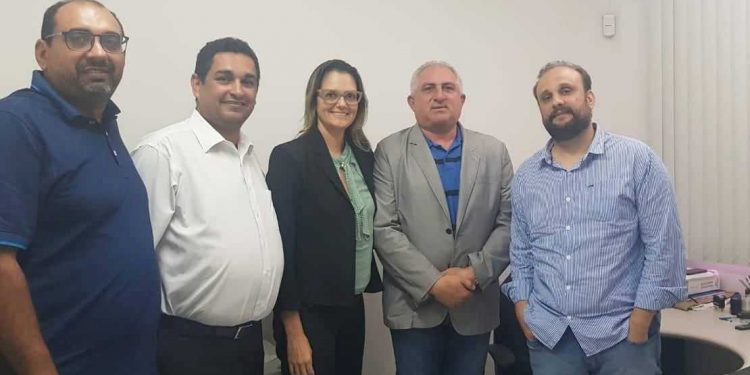 Câmara faz visita de cortesia ao MP