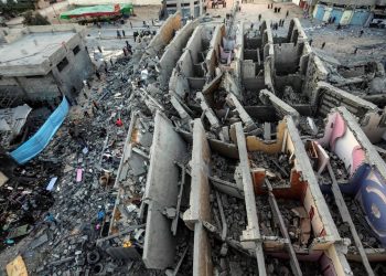 Ataques entre Israel e a faixa de Gaza matam mais de 30