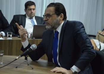 Justiça mantém decisão que livrou Henrique da “Farra das Passagens”