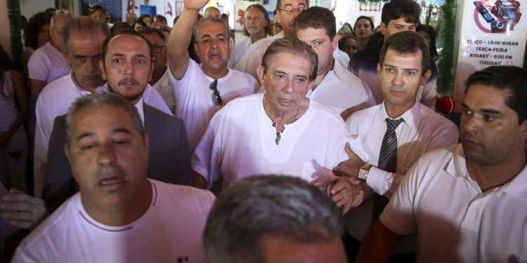 João de Deus construiu ‘império’ de R$100 milhões com extorsão e lavagem de dinheiro, diz relatório do Ministério Público