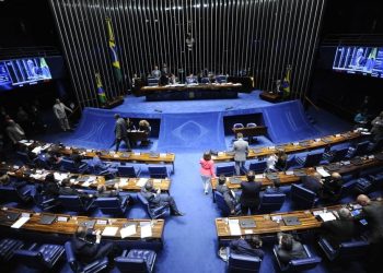 Senado aprova pacote anticorrupção com punição para abuso de autoridade