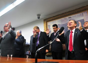 Governo flexibiliza prestação de contas de igrejas