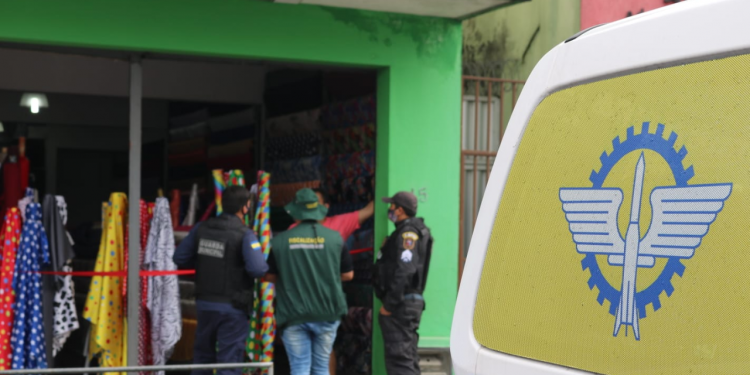 Prefeitura fiscaliza aglomerações e funcionamento dos comércios da cidade