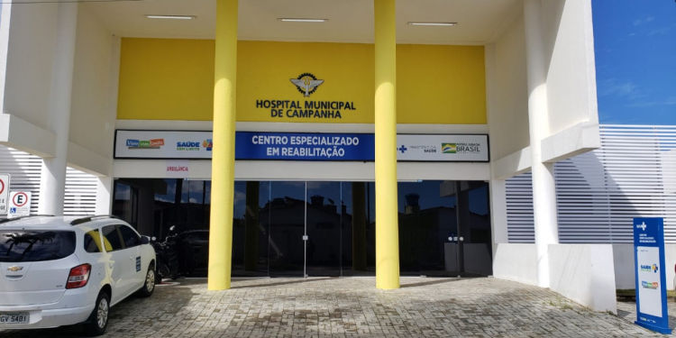 Hospital de Campanha é entregue à população