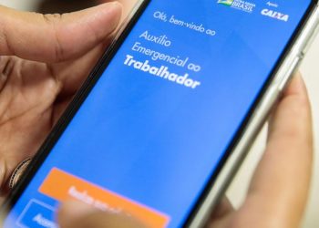 Auxílio emergencial deve ser estendido em mais duas parcelas de R$ 300