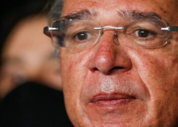 Brasil viverá em 2021 a retomada do crescimento sustentado, diz ministro da Economia, Paulo Guedes