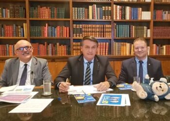 Bolsonaro diz que pretende criar o programa “Minha Primeira Empresa”, para incentivar empreendedorismo no Brasil