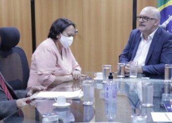 Governo do RN investirá em melhoria do transporte escolar e reforma de escolas