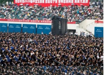 Wuhan, na China é só festa, depois de 14 meses de pandemia
