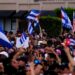Cubanos vão às ruas protestar contra a ditadura