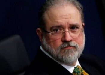 Aras diz que submeter ao STF decisões sobre CPI da Covid
