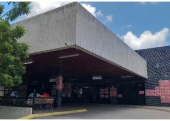 Terceizados do Walfredo Gurgel iniciam greve