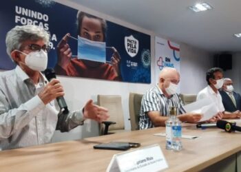 Novo decreto exige passaporte vacinal em shoppings, cinema e estabelecimento com ambiente fechado