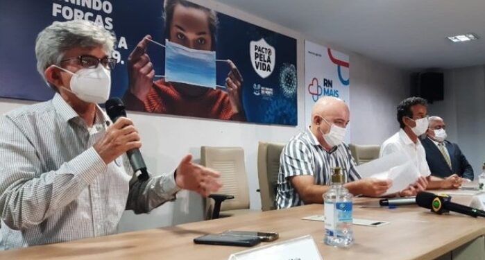 Novo decreto exige passaporte vacinal em shoppings, cinema e estabelecimento com ambiente fechado