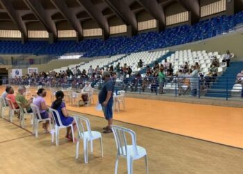 Tá fácil não: mulher é assaltada ao chegar para fila de espera em centro de atendimento a pessoas com Covid em Natal