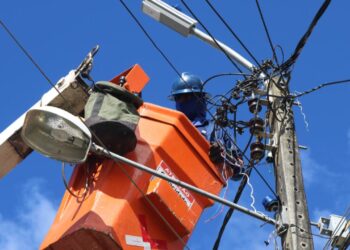 Prefeitura intensifica iluminação na Coophab