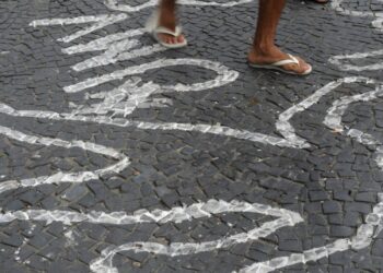Número de assassinatos cai 7% no Brasil em 2021 e é o menor da série histórica