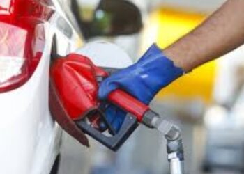 Petrobras reajusta preço da gasolina em 18%, diesel e gás de cozinha também sobem