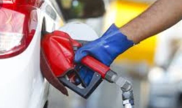 Petrobras reajusta preço da gasolina em 18%, diesel e gás de cozinha também sobem