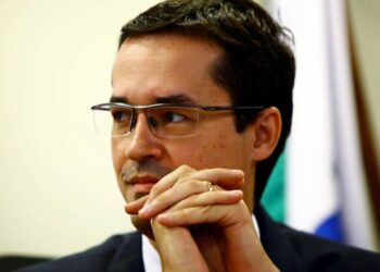 Deltan critica decisão do STJ no caso do ‘power point’: ‘Lula sai impune e nós pagamos o preço da corrupção’