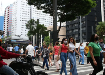 Uso de máscara deixa de ser obrigatório em todos os estados brasileiros