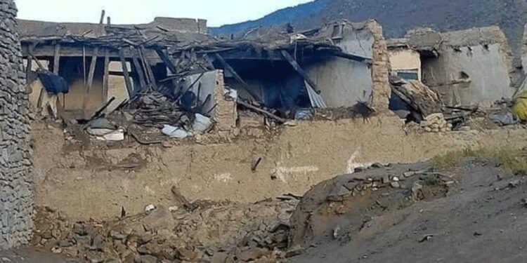 Terremoto no Afeganistão deixa pelo menos 950 mortos