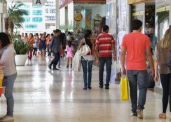 Feriado de Corpus Christi muda horário de funcionamento do comércio em Natal