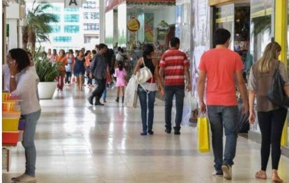 Feriado de Corpus Christi muda horário de funcionamento do comércio em Natal