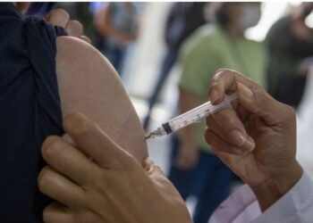 Ministério da Saúde anuncia quarta dose contra Covid para maiores de 40 anos