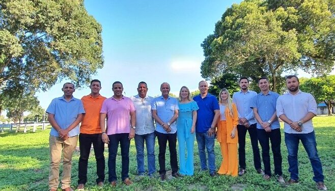Oito vereadores e vice-prefeira de Parnamirim declaram apoio aTaveira Júnior