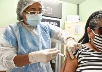 Um em cada três potiguares está com vacina contra covid-19 atrasada; saiba onde se vacinar no fim de semana