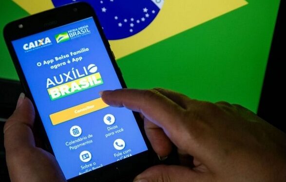 Governo começa a pagar Auxílio Brasil de R$ 600 em agosto