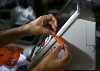 TRE-RN inicia preparação das urnas eletrônicas para o 2º turno da eleição