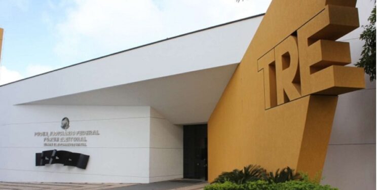 TRE proíbe uso da UFRN para propaganda eleitoral