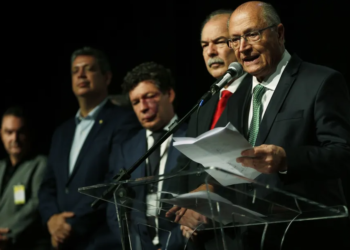 PEC da Transição e aliados pressionam Lula a antecipar nomeação de ministros