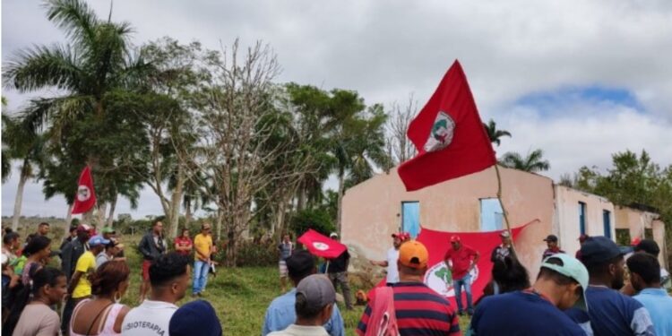 MST anuncia invasão de terra na Bahia; líderes haviam anunciado retorno da ocupações com a eleição de Lula