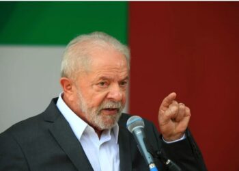 Governo Lula terá 10 mil cargos comissionados para distribuir