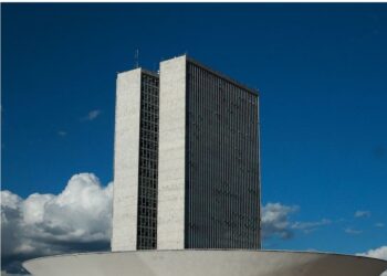 Governo detecta ameaça de mais atos e pede reforço da segurança em Brasília