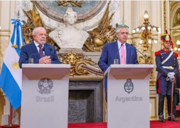 Conselheiros de Lula criticam falas polêmicas do petista na Argentina