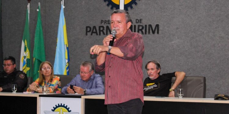 Prefeitura reúne Sesdem e SME para discutir segurança nas escolas do município