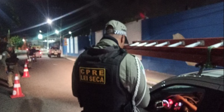Lei seca autua 16 condutores alcoolizados durante fiscalização em Natal