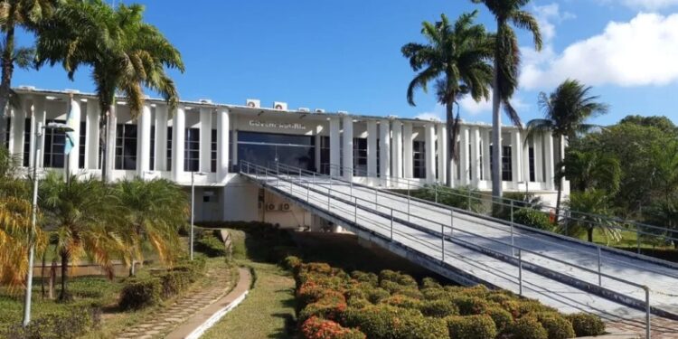 Governo do RN faz repasse da parcela do ICMS para municípios; Femurn diz que estado ainda tem dívida de R$ 12 milhões