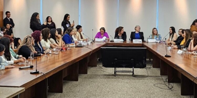 RN adere a programa que garante cotas para mulheres vítimas de violência