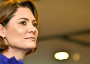 Michelle Bolsonaro: esquerda tenta legalizar o assassinato de crianças por meio meio de aborto”