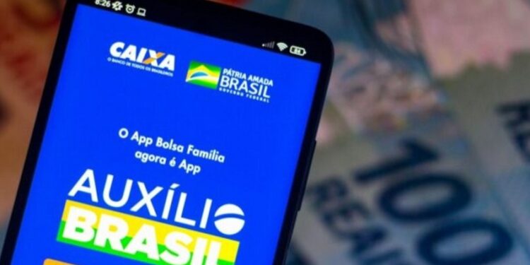 Famílias do RN lideram ranking dos que buscam empréstimos do Auxílio Brasil