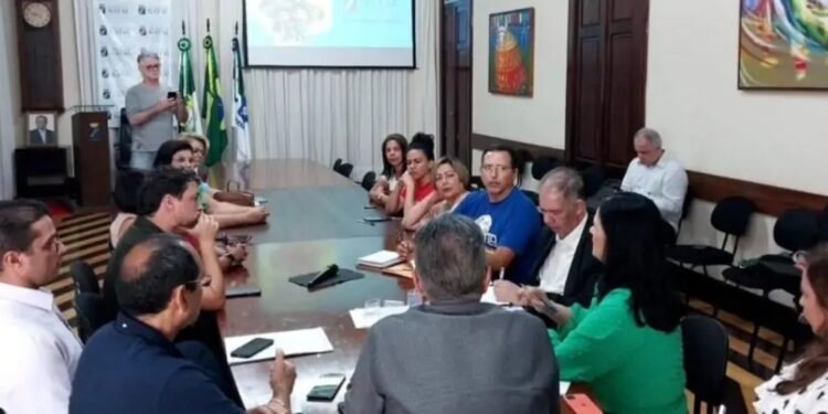 Secretaria de Educação de Natal se diz “perplexa” com paralisação de professores